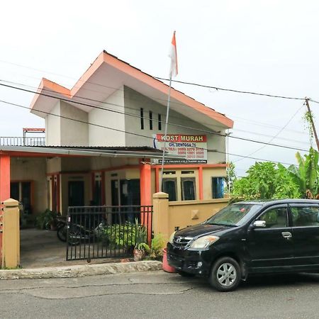 Sentosa76 Guest House Balikpapan  Exterior foto