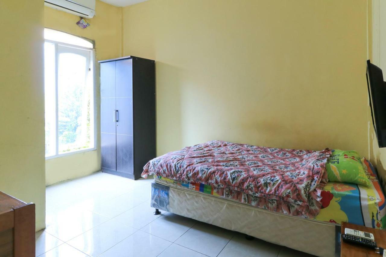 Sentosa76 Guest House Balikpapan  Exterior foto
